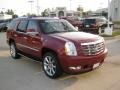 Red-E - Escalade AWD Photo No. 7