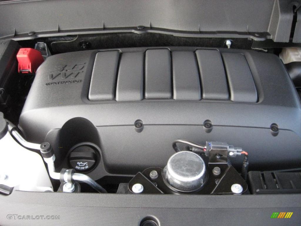 2011 Chevrolet Traverse LS 3.6 Liter DI DOHC 24-Valve VVT V6 Engine Photo #40448293
