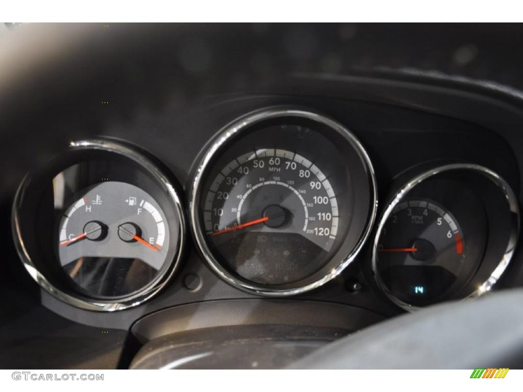 2011 Dodge Caliber Heat Gauges Photo #40449581