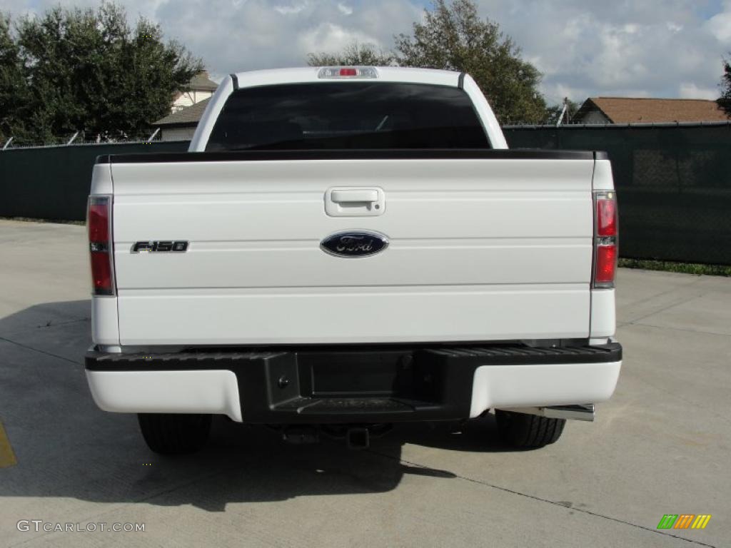 2010 F150 FX2 SuperCrew - Oxford White / Black photo #4