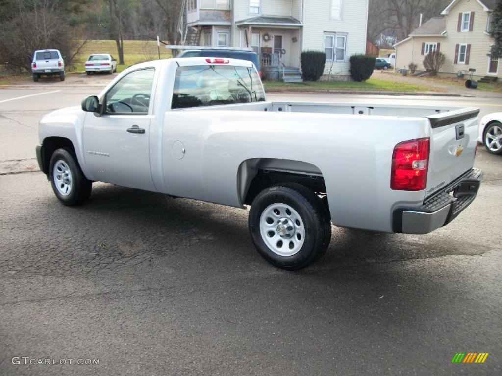 2011 Silverado 1500 Regular Cab - Sheer Silver Metallic / Dark Titanium photo #4