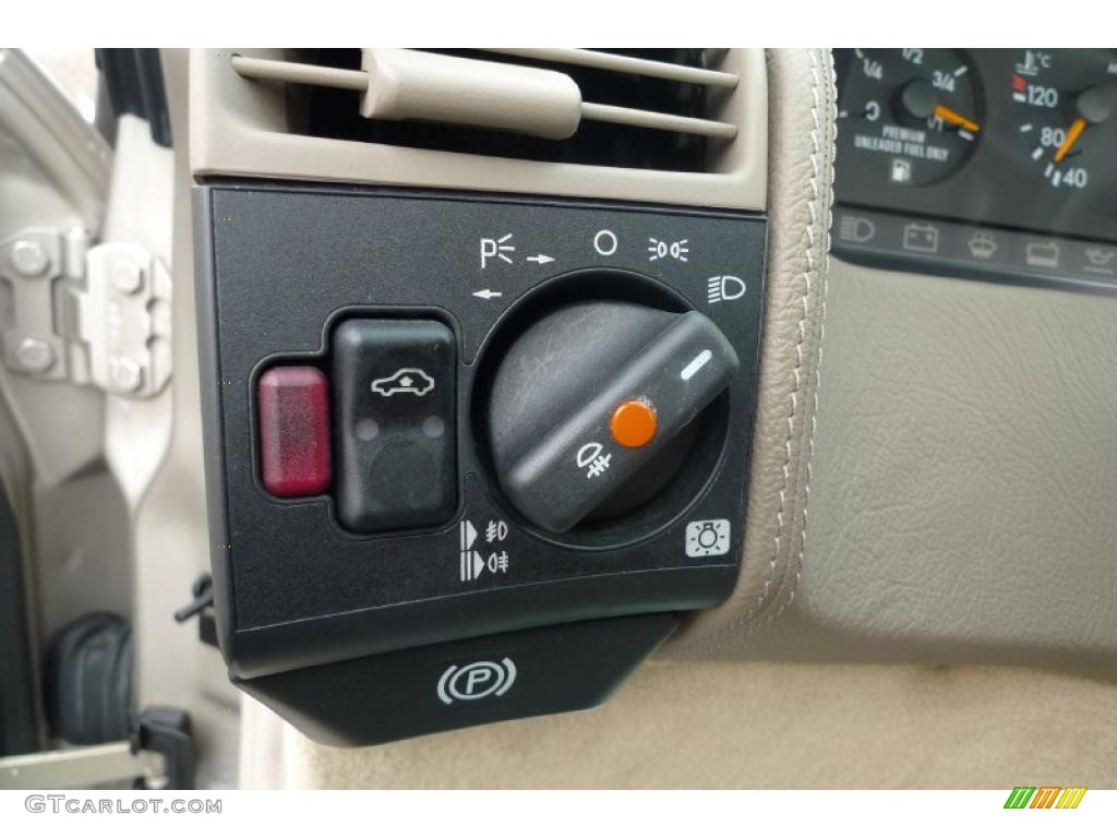 1998 Mercedes-Benz SL 600 Roadster Controls Photos
