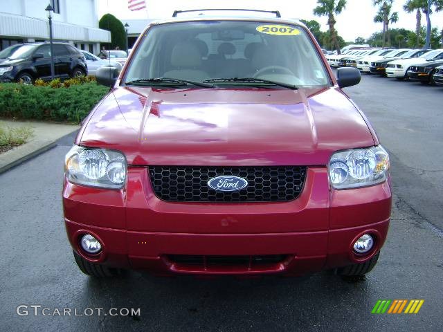 2007 Escape Limited - Red / Medium/Dark Pebble photo #8