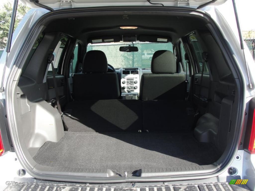 2011 Ford Escape XLT V6 Trunk Photo #40459966