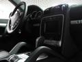 Black - Cayenne Turbo S Photo No. 12