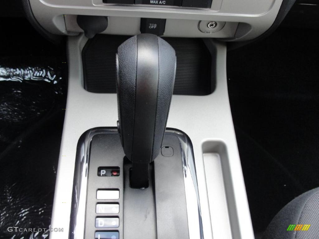 2011 Ford Escape XLT V6 Transmission Photos