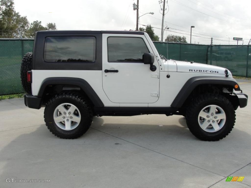 2009 Wrangler Rubicon 4x4 - Stone White / Dark Khaki/Medium Khaki photo #2