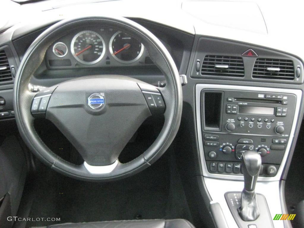 2008 Volvo S60 T5 Off Black Dashboard Photo #40463695 | GTCarLot.com
