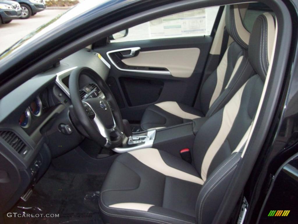 R Design Off Black/Beige Inlay Interior 2011 Volvo XC60 3.2 R-Design Photo #40463907