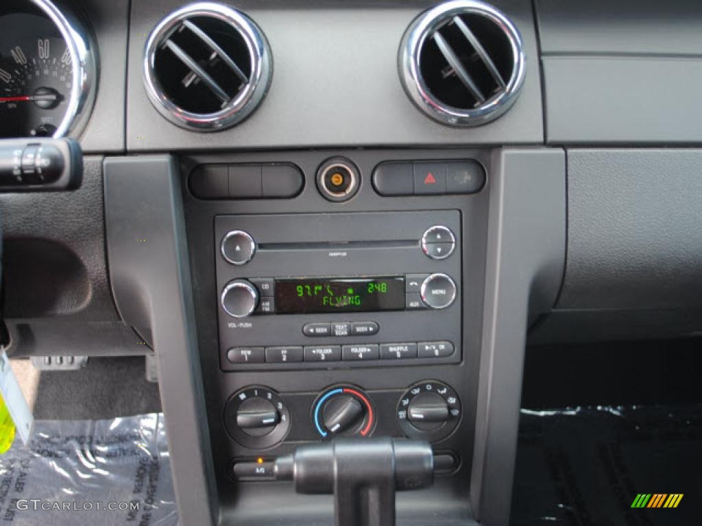 2008 Mustang V6 Deluxe Coupe - Vista Blue Metallic / Dark Charcoal photo #10