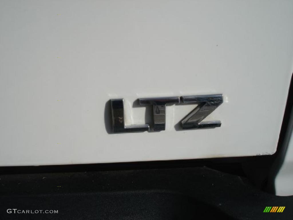 2007 Chevrolet Silverado 3500HD LTZ Crew Cab 4x4 Dually Marks and Logos Photo #40465491