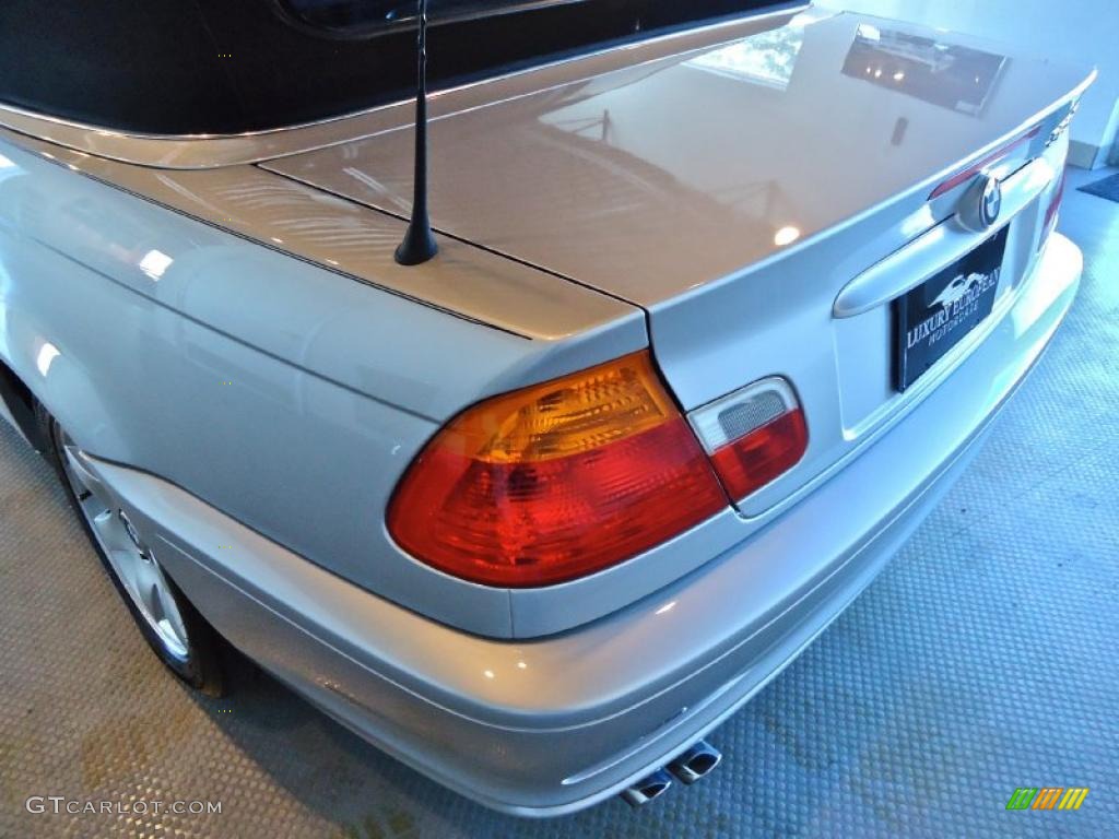 2001 3 Series 325i Convertible - Titanium Silver Metallic / Black photo #12