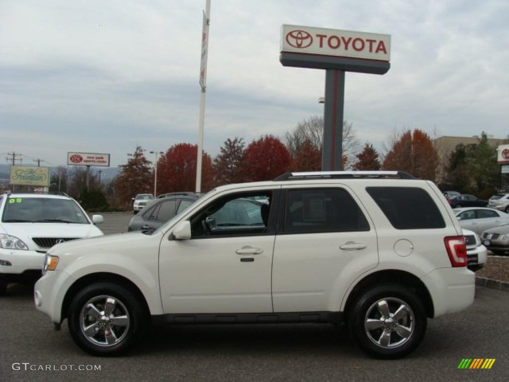 2009 Escape Limited V6 4WD - White Suede / Charcoal photo #3