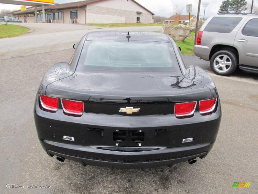 2011 Camaro LT Coupe - Black / Black photo #5
