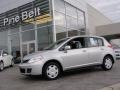 Brilliant Silver - Versa 1.8 S Hatchback Photo No. 1