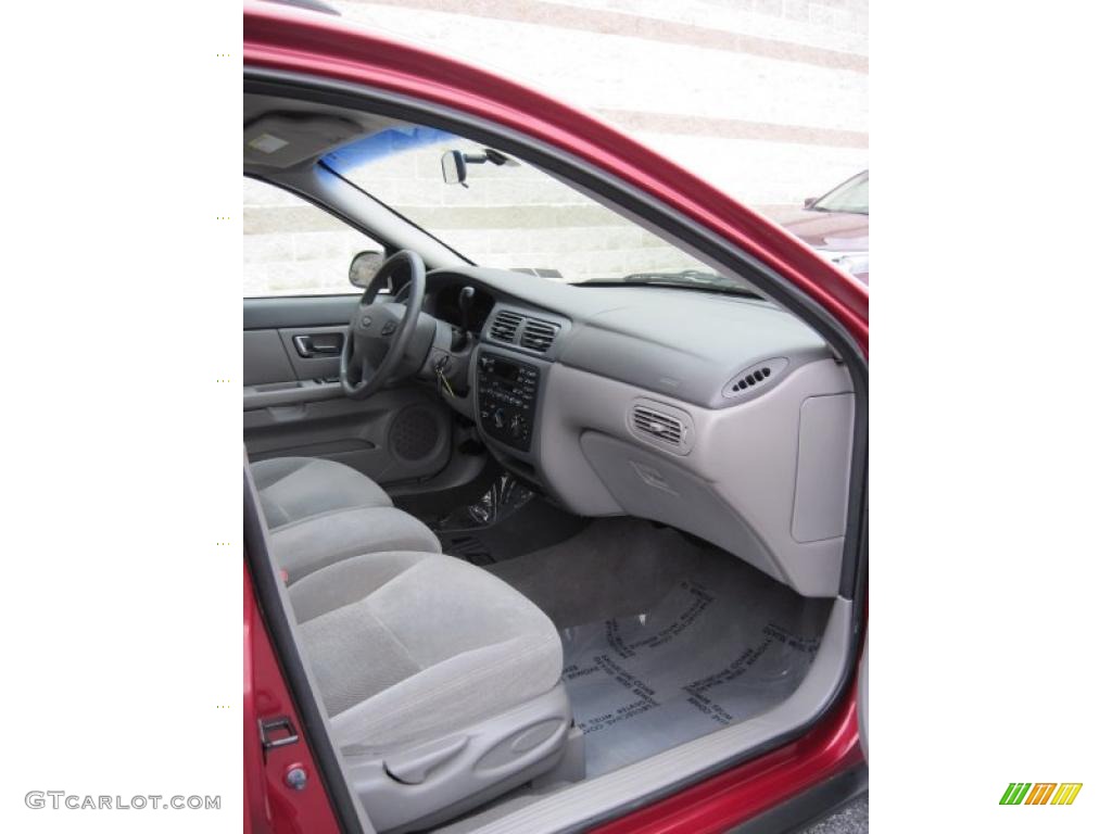 Medium Graphite Interior 2003 Ford Taurus SE Wagon Photo #40470499