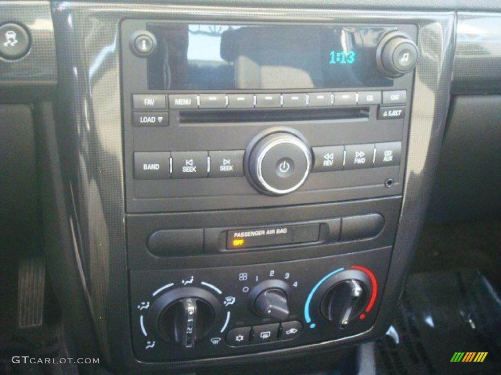 2008 Pontiac G5 GT Controls Photo #40470883