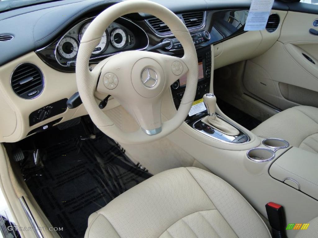 Cashmere Interior 2011 Mercedes-Benz CLS 550 Photo #40471675