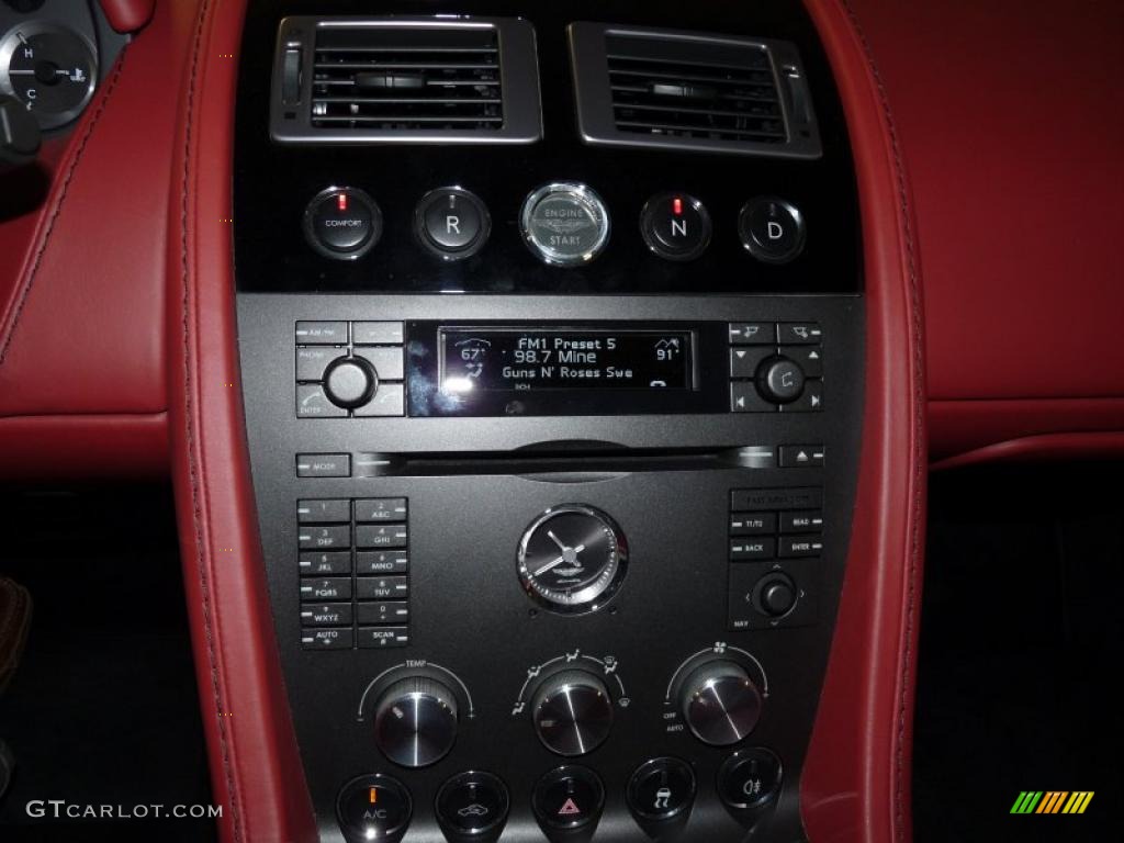 2008 Aston Martin V8 Vantage Roadster Controls Photo #40472884