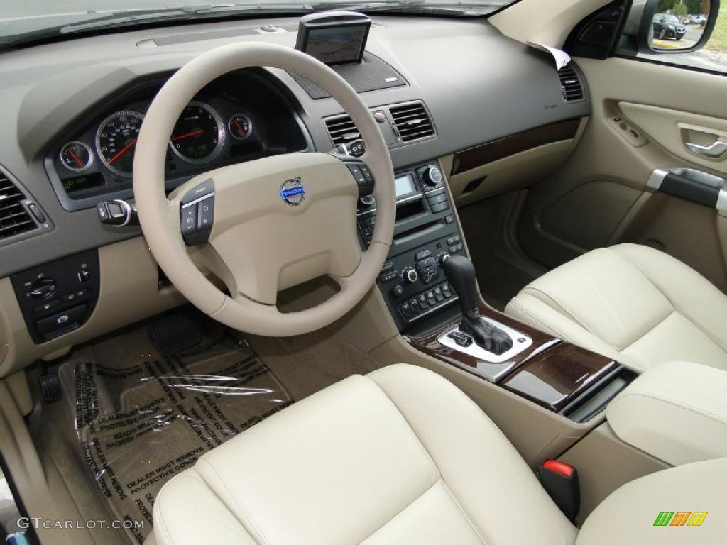 Beige Interior 2011 Volvo XC90 3.2 AWD Photo #40473315