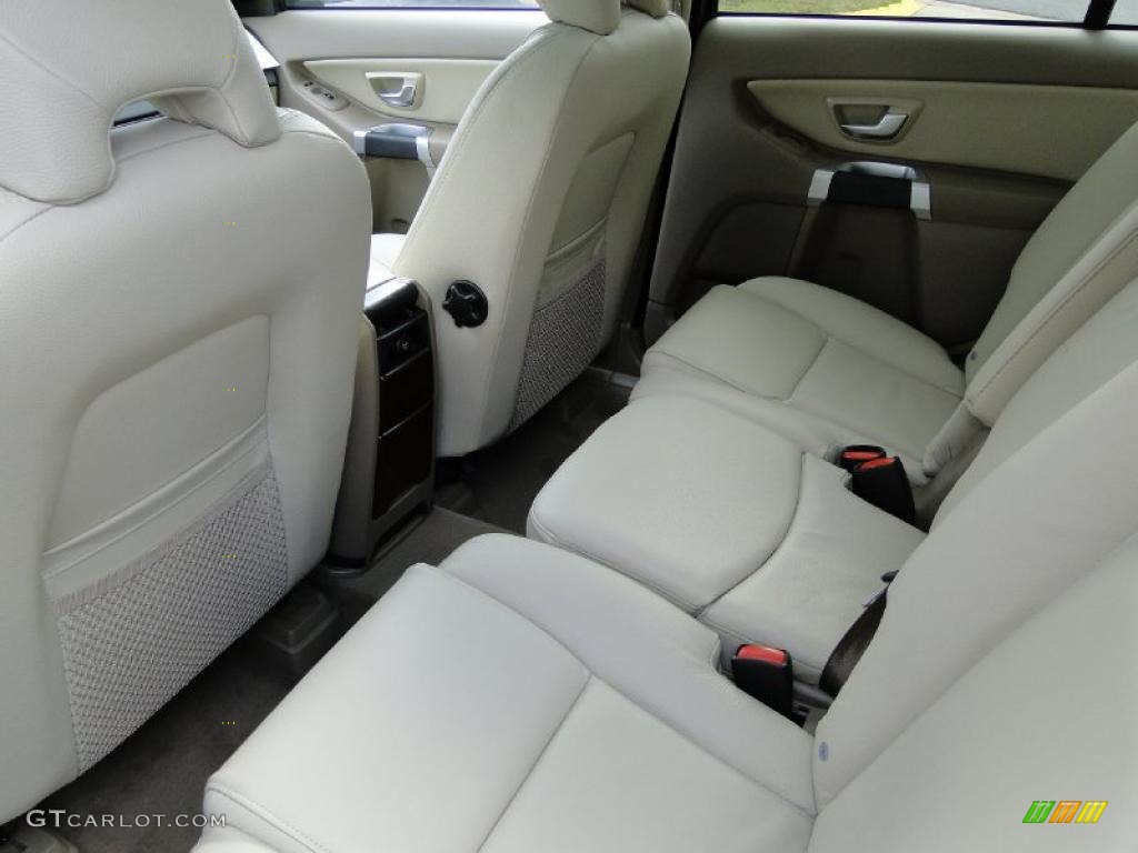 Beige Interior 2011 Volvo XC90 3.2 AWD Photo #40473957