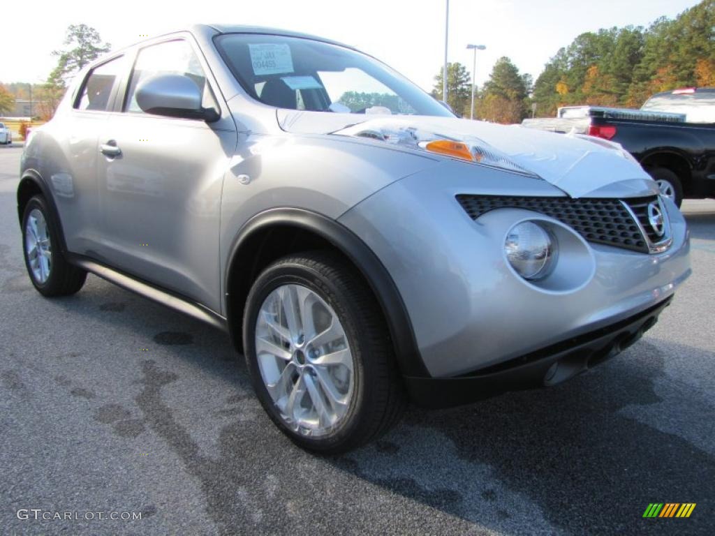 Chrome Silver 2011 Nissan Juke SL Exterior Photo #40474005