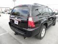 Black - 4Runner SR5 Photo No. 13