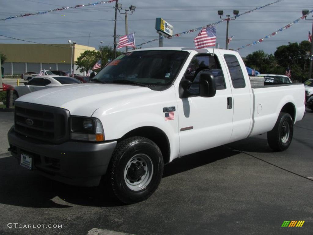 Oxford White 2004 Ford F350 Super Duty XL SuperCab Exterior Photo #40477373