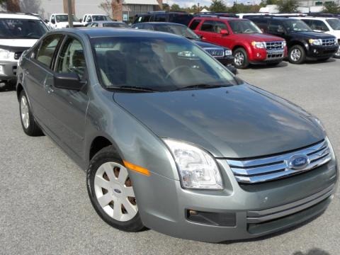 2006 Ford Fusion S Data, Info and Specs