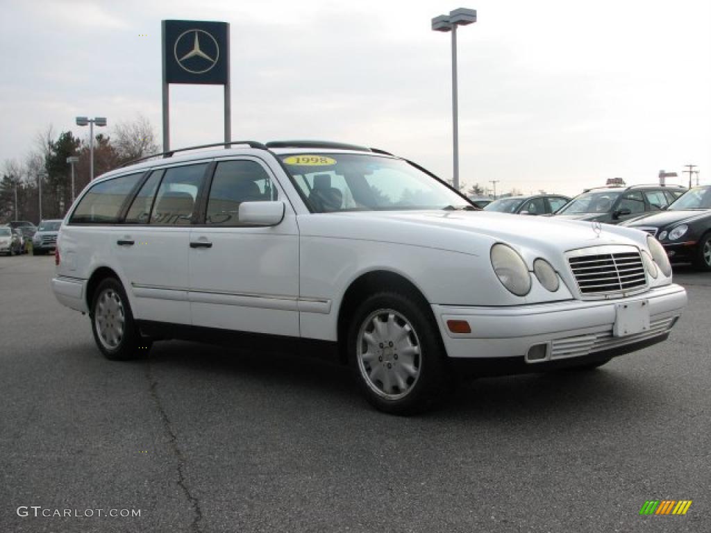 1998 Mercedes-Benz E 320 4Matic Wagon Exterior Photos