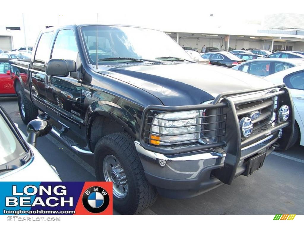 True Blue Metallic Ford F250 Super Duty