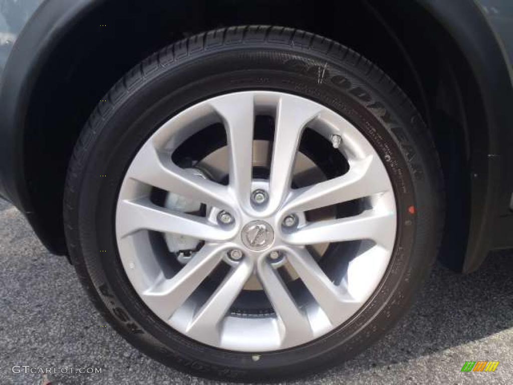 2011 Nissan Juke S Wheel Photo #40481054