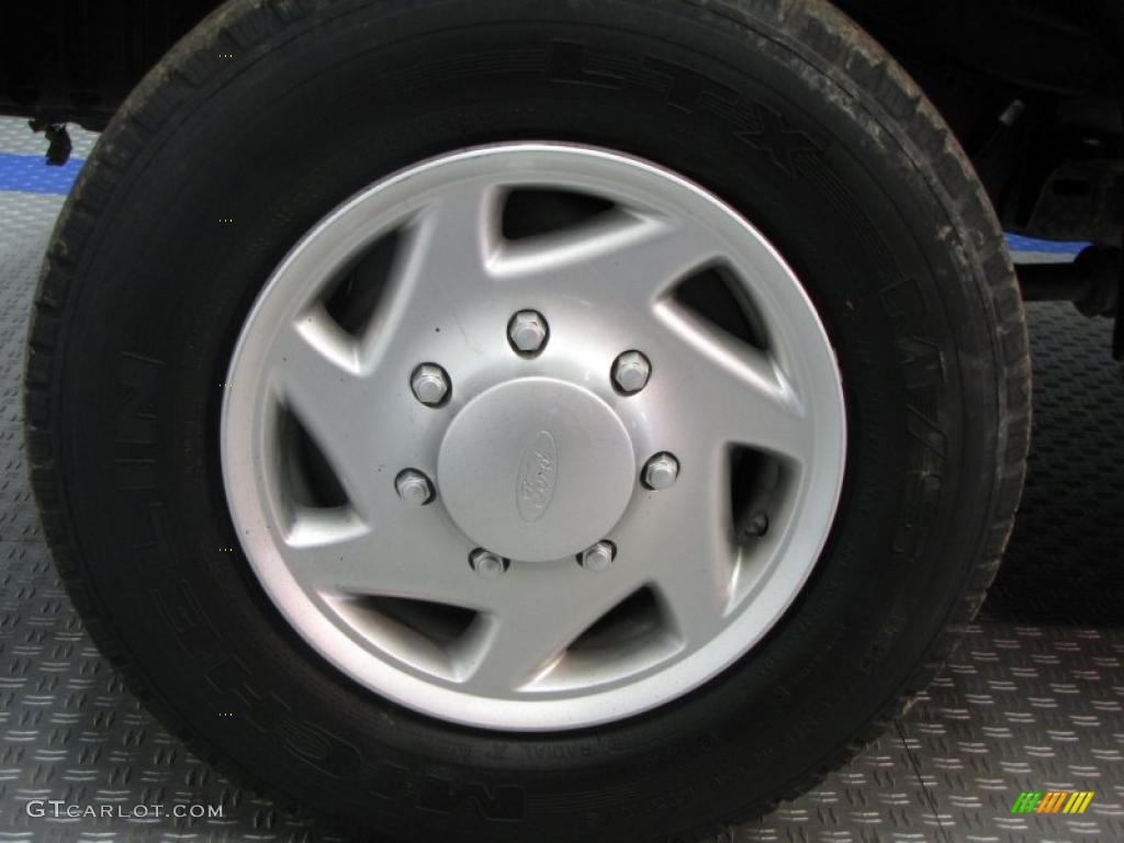 2006 Ford E Series Van E350 XLT Passenger Wheel Photo #40482110