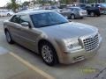 Linen Gold Metallic - 300 C HEMI Photo No. 4