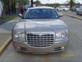 Linen Gold Metallic - 300 C HEMI Photo No. 5