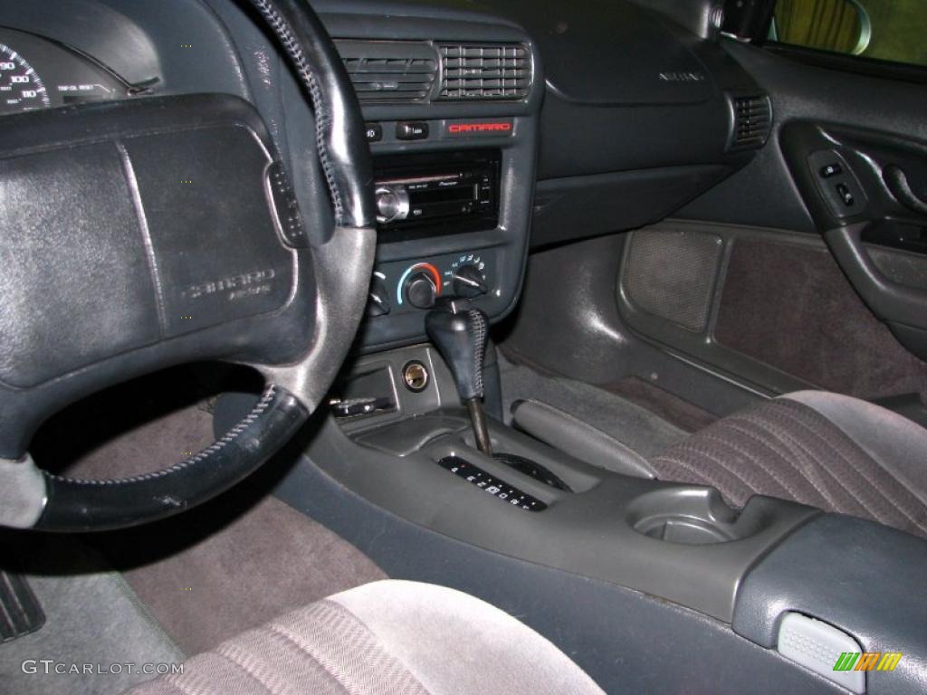 Dark Gray Interior 1999 Chevrolet Camaro Coupe Photo #40484662