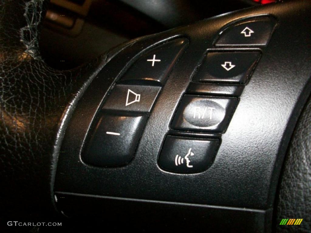 2002 3 Series 330xi Sedan - Jet Black / Sand photo #17