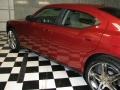 Inferno Red Crystal Pearl - Charger  Photo No. 4
