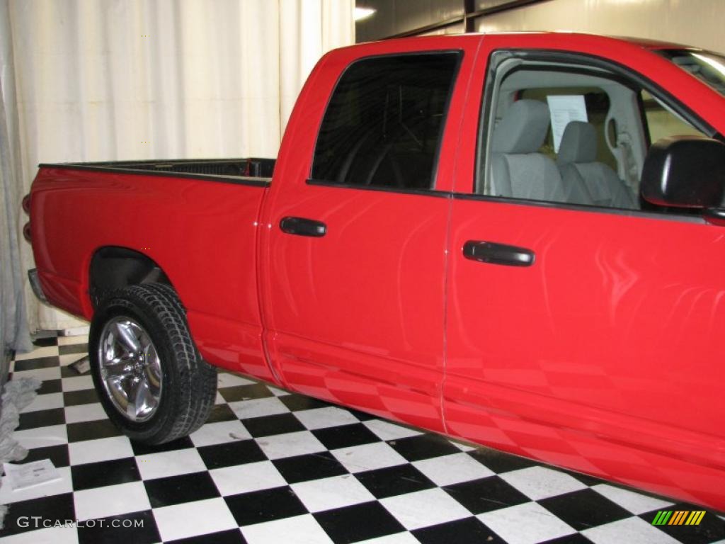 2007 Ram 1500 ST Quad Cab 4x4 - Flame Red / Medium Slate Gray photo #7