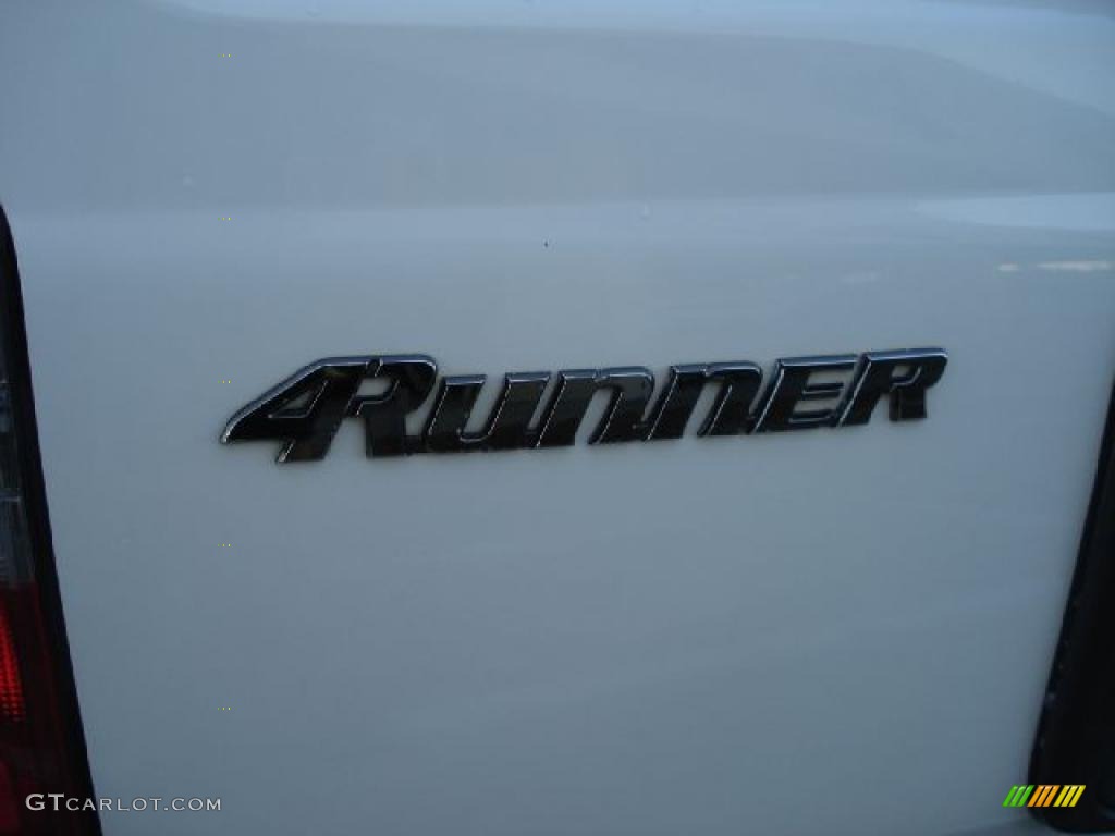 2000 4Runner SR5 4x4 - Natural White / Gray photo #29