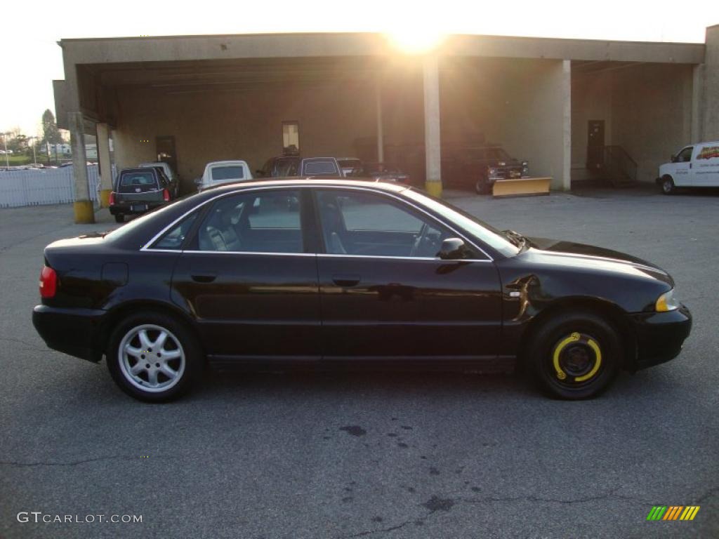 1999 A4 2.8 quattro Sedan - Brilliant Black / Onyx photo #7