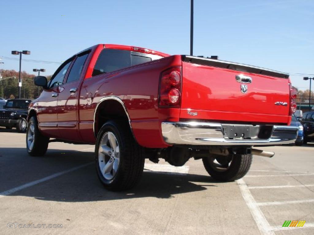 2007 Ram 1500 ST Quad Cab 4x4 - Flame Red / Medium Slate Gray photo #5