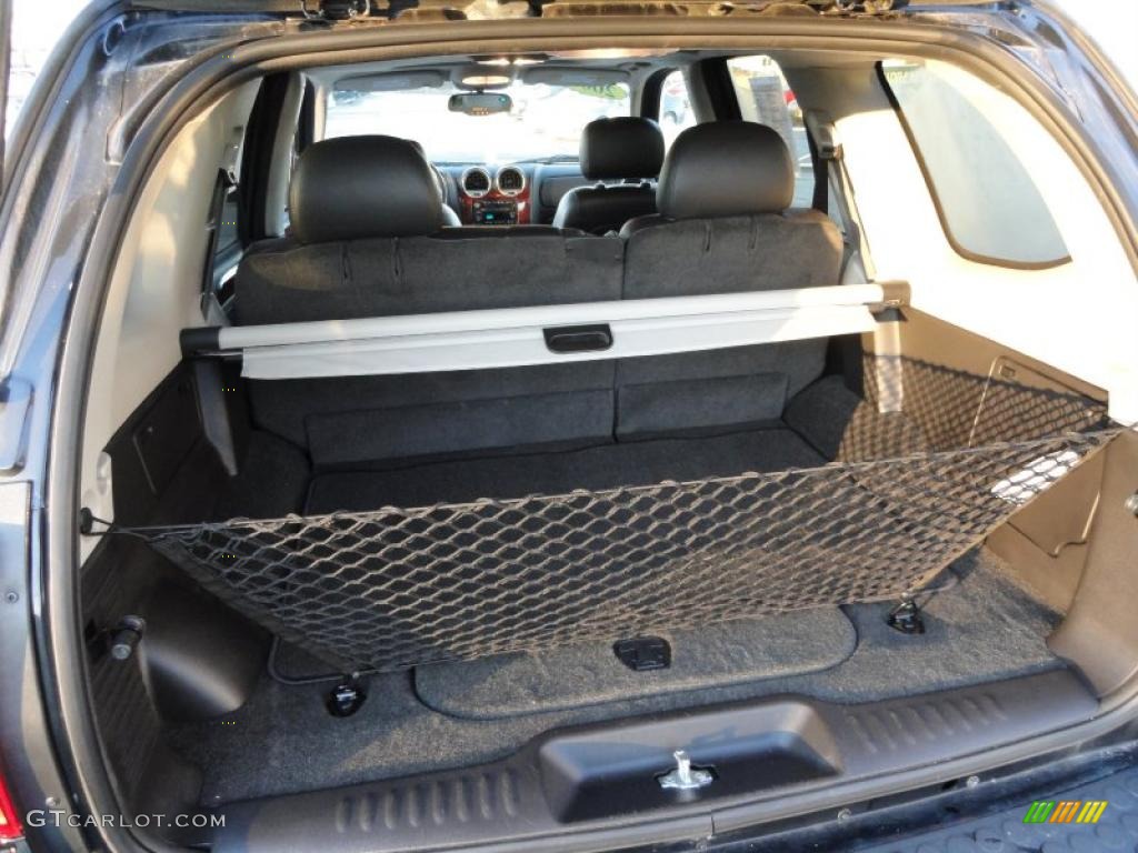 2008 GMC Envoy Denali 4x4 Trunk Photo #40491998