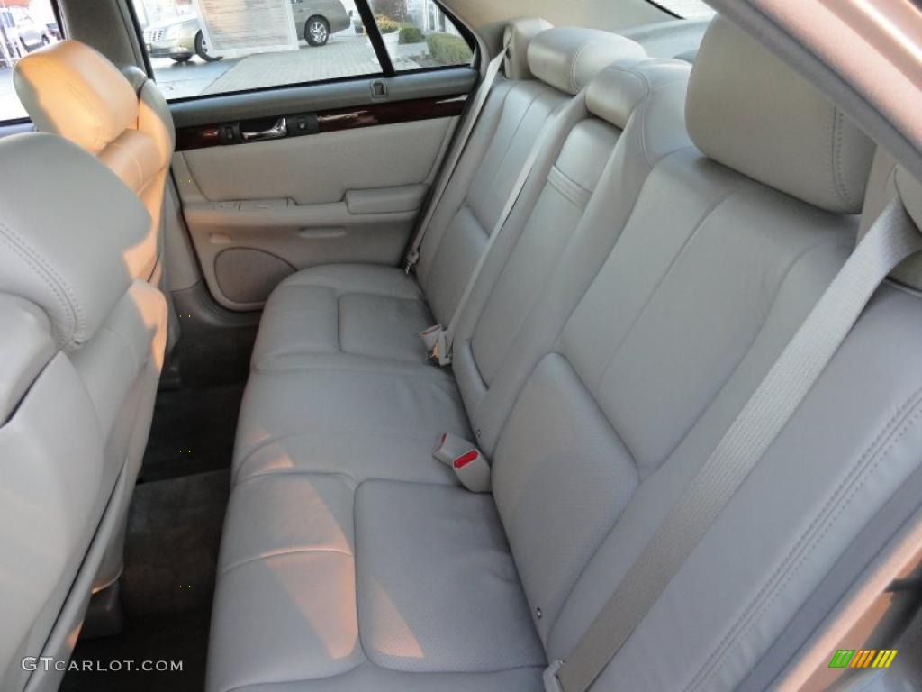 Neutral Shale Interior 2003 Cadillac Seville STS Photo #40492711