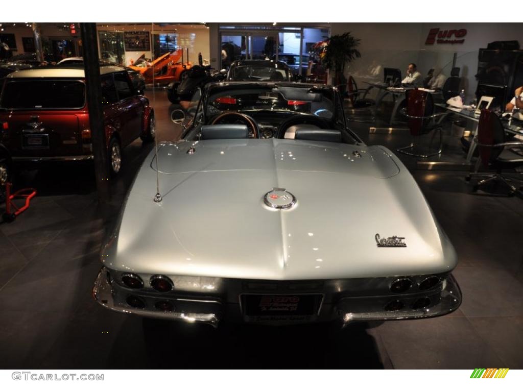 1967 Corvette 427 Convertible - Silver Pearl / Black photo #9