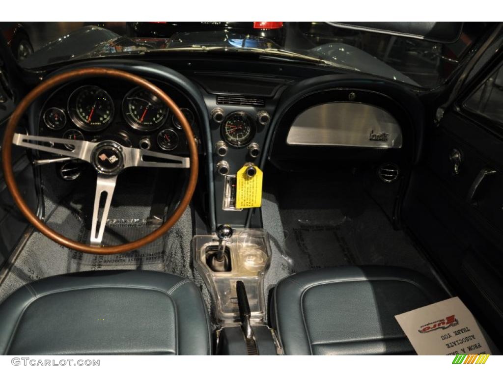 1967 Corvette 427 Convertible - Silver Pearl / Black photo #13