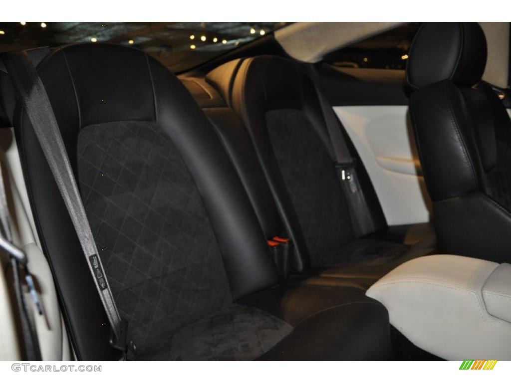 Black Interior 2002 Aston Martin Vanquish Standard Vanquish Model Photo #40493614