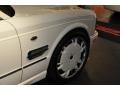 White - Arnage  Photo No. 3