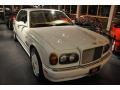 White - Arnage  Photo No. 10
