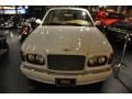 White - Arnage  Photo No. 11